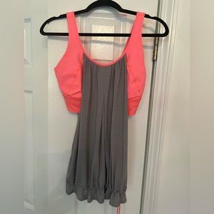 Lululemon Workout Top with built in sports bra!